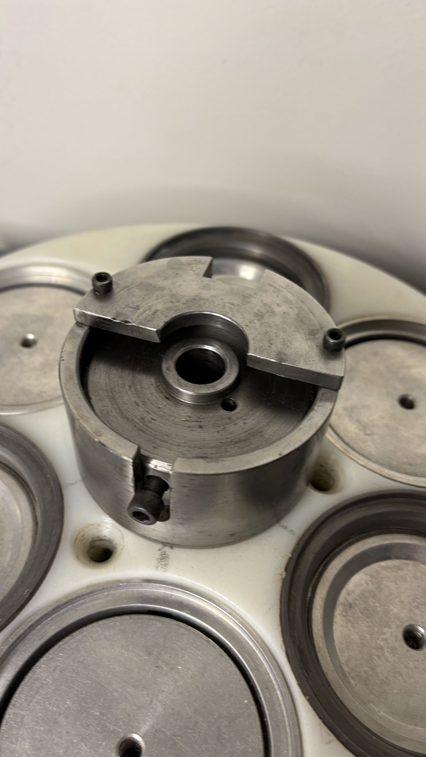 Tecre 3" Round Dieset for Model 152 Button Magnet Machine Automatic